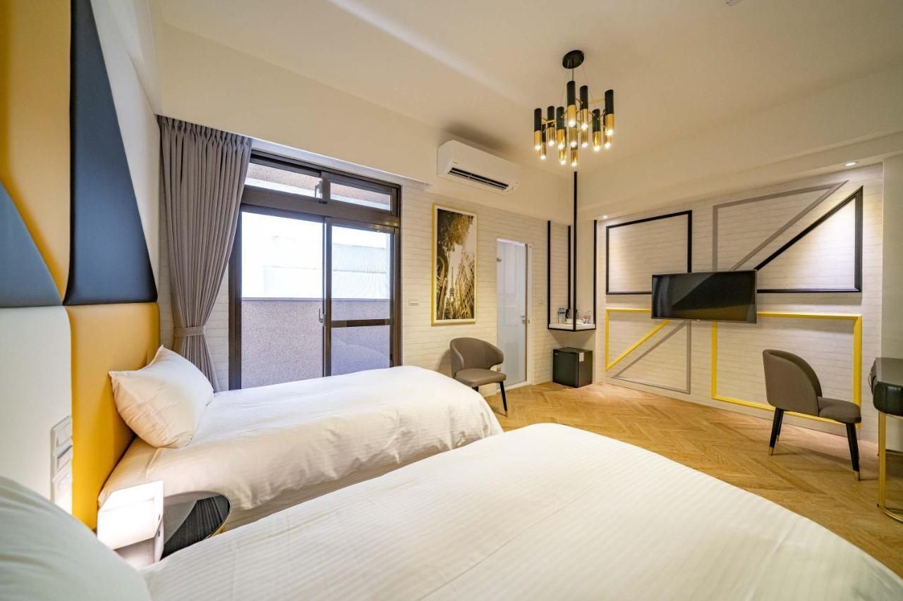 歐堤斯旅店 Otis Inn-花蓮民宿2531-2541-2555-2556號 Città di Hualien Esterno foto