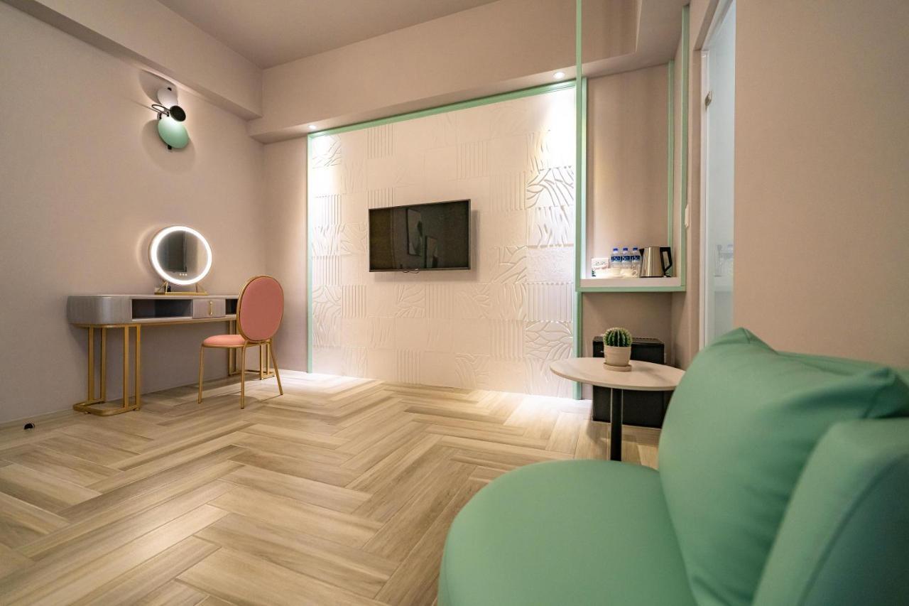歐堤斯旅店 Otis Inn-花蓮民宿2531-2541-2555-2556號 Città di Hualien Esterno foto