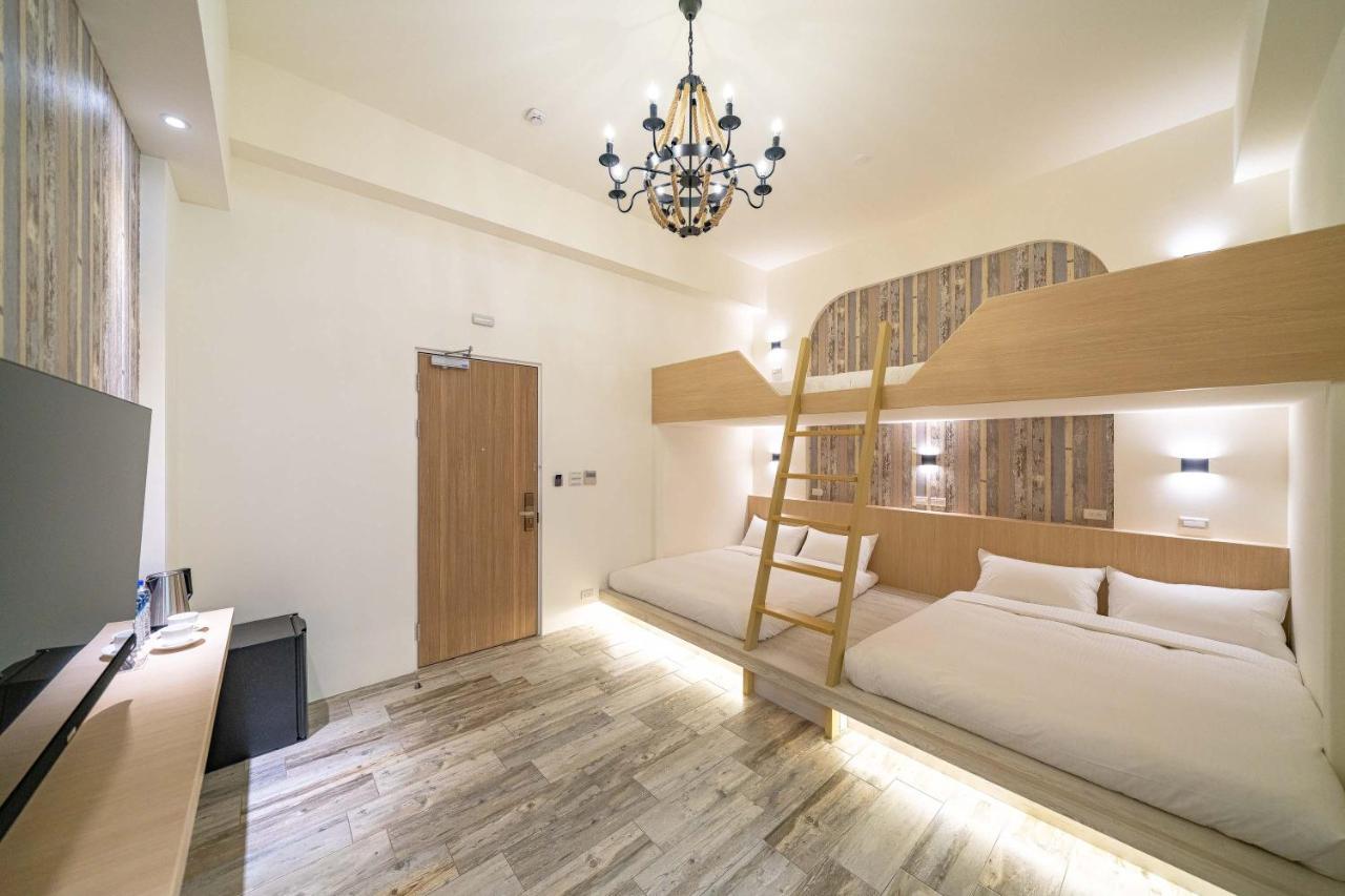 歐堤斯旅店 Otis Inn-花蓮民宿2531-2541-2555-2556號 Città di Hualien Esterno foto