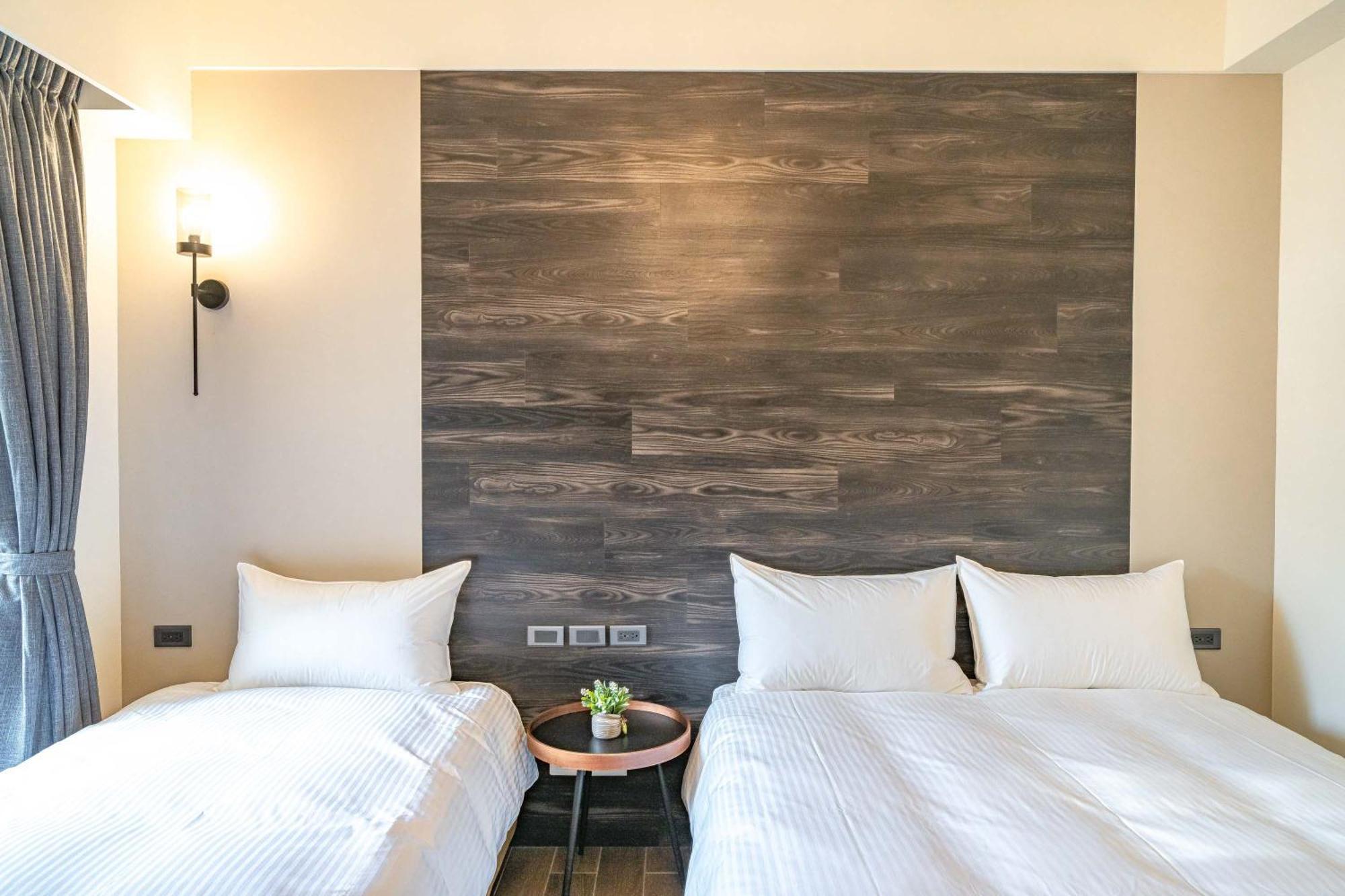 歐堤斯旅店 Otis Inn-花蓮民宿2531-2541-2555-2556號 Città di Hualien Esterno foto