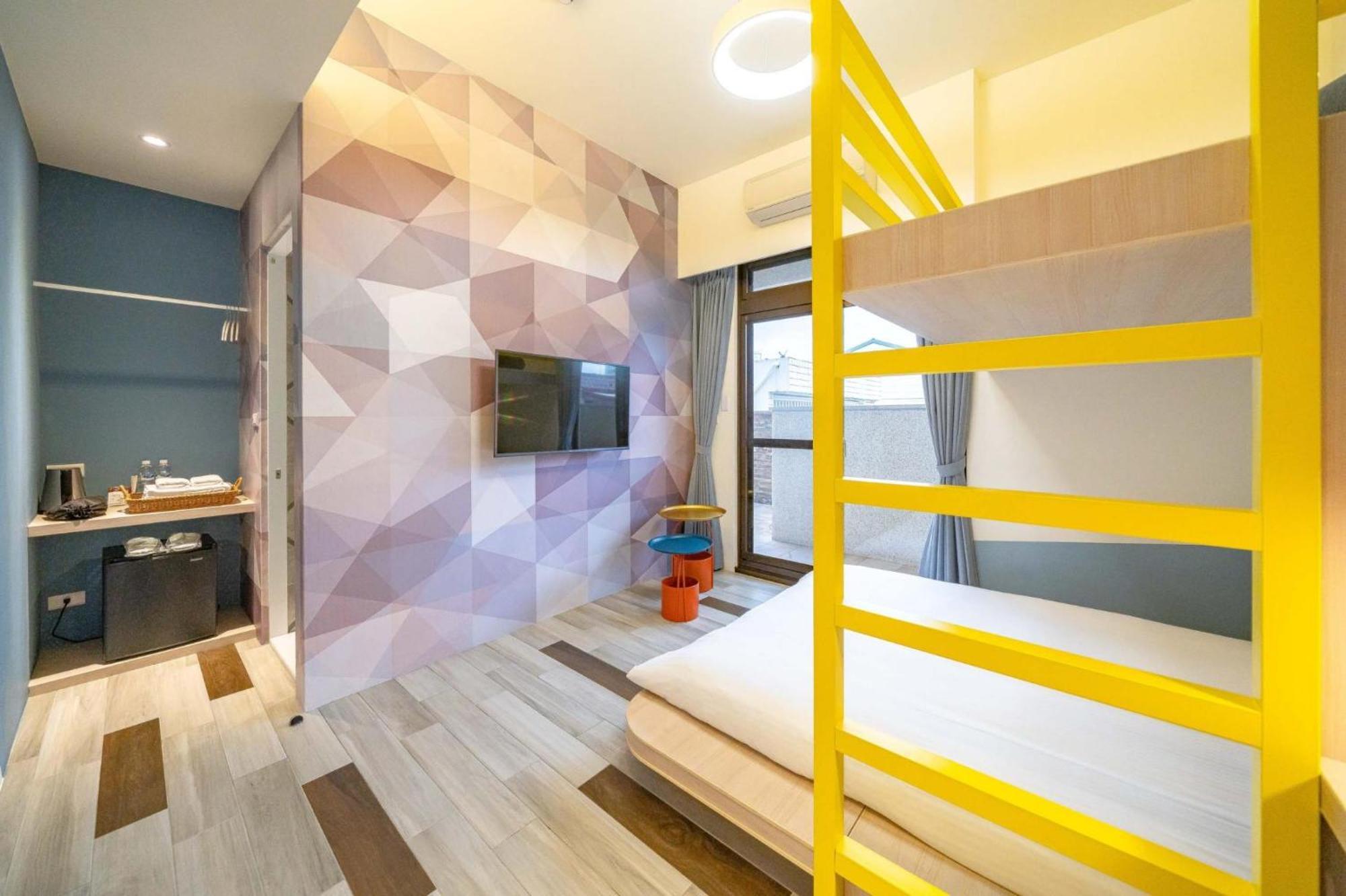 歐堤斯旅店 Otis Inn-花蓮民宿2531-2541-2555-2556號 Città di Hualien Esterno foto